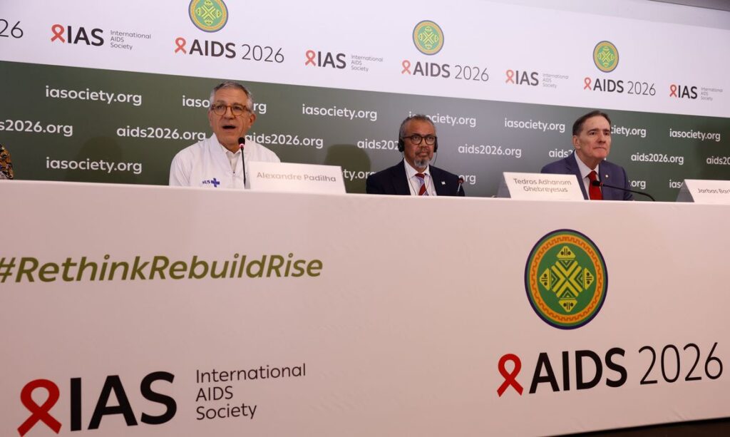 sus-pode-incorporar-injecao-contra-hiv-ate-o-fim-do-ano-1785200595099-1024x613[1]