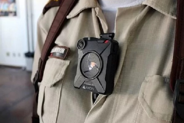 Camera-corporal[1]