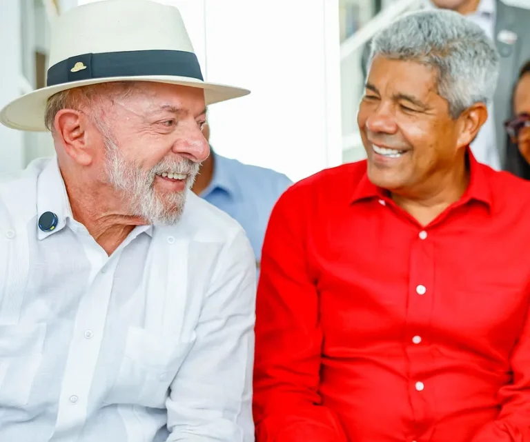 com-lula-pt-faz-maior-convencao-da-historia-para-l0139725300202608010820-ScaleDownProportional