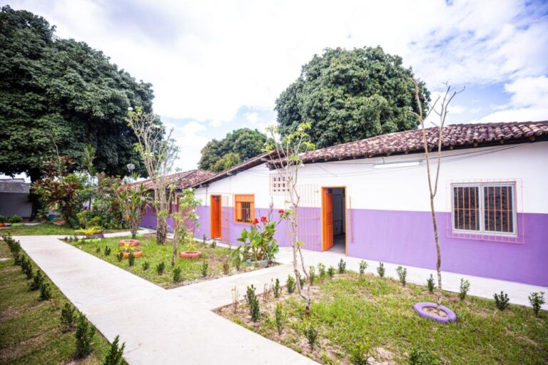 seduc-cobertura-entrega-melhorias-infraestrutura--escola-centro-educacional-monteiro-lobato-foto-patrick-abreu-01-1024x682[1]